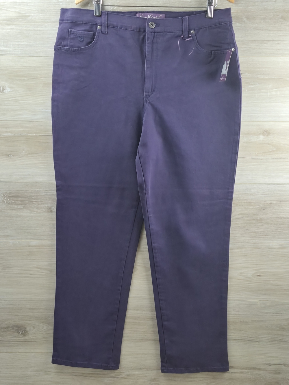 NWT Gloria Vanderbilt Amanda Classic Fit Tapered Purple Jeans Size 18